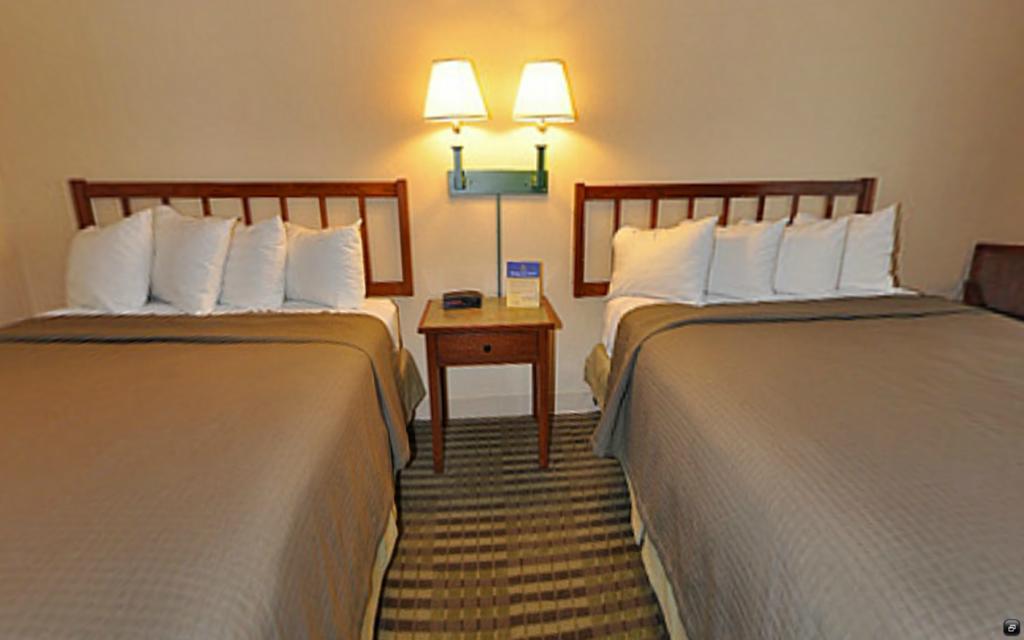 Norwood Inn And Suites Chaska Cameră foto