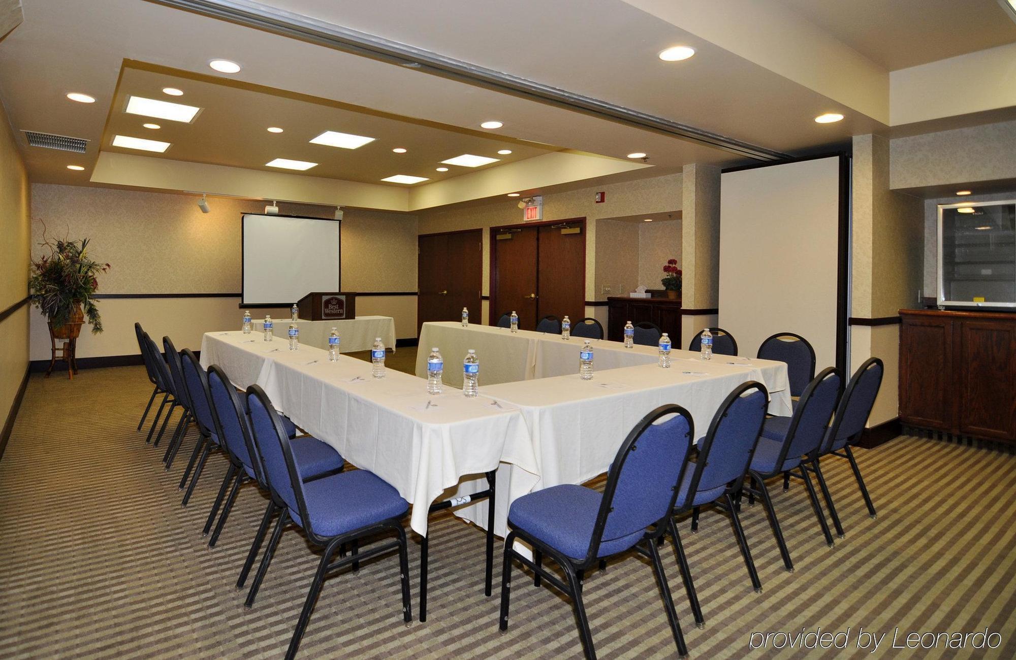 Norwood Inn And Suites Chaska Facilități foto